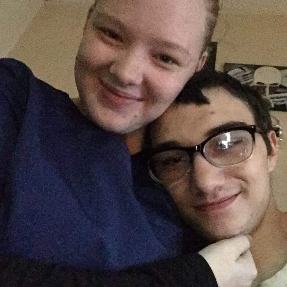 Meet your Posher, Chloe